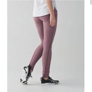 Lululemon Turn‎ Around Tight Leggings in Heathered Bordeaux Drama Size 6